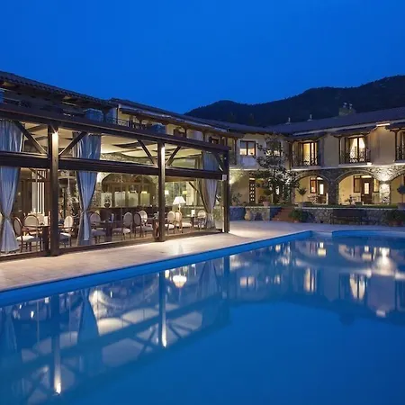 Hotel Archontiko Kaltezioti 4*