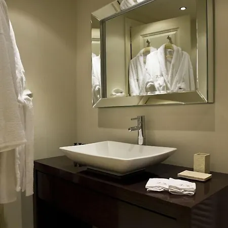 Archontiko Kaltezioti Hotel 4*