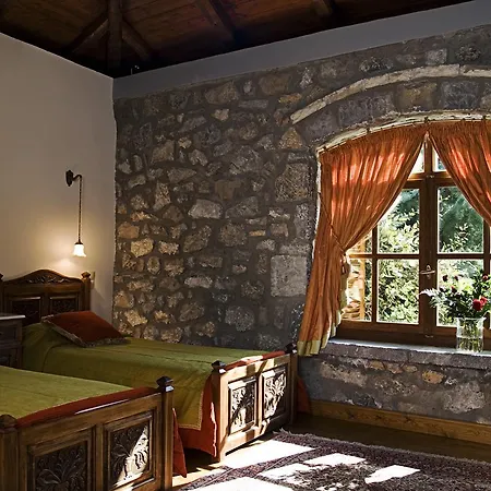 Archontiko Kaltezioti 4*