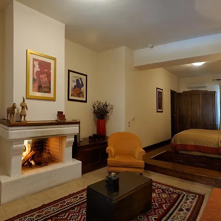 Archontiko Kaltezioti 4*