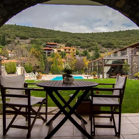 Archontiko Kaltezioti Hotel 4*